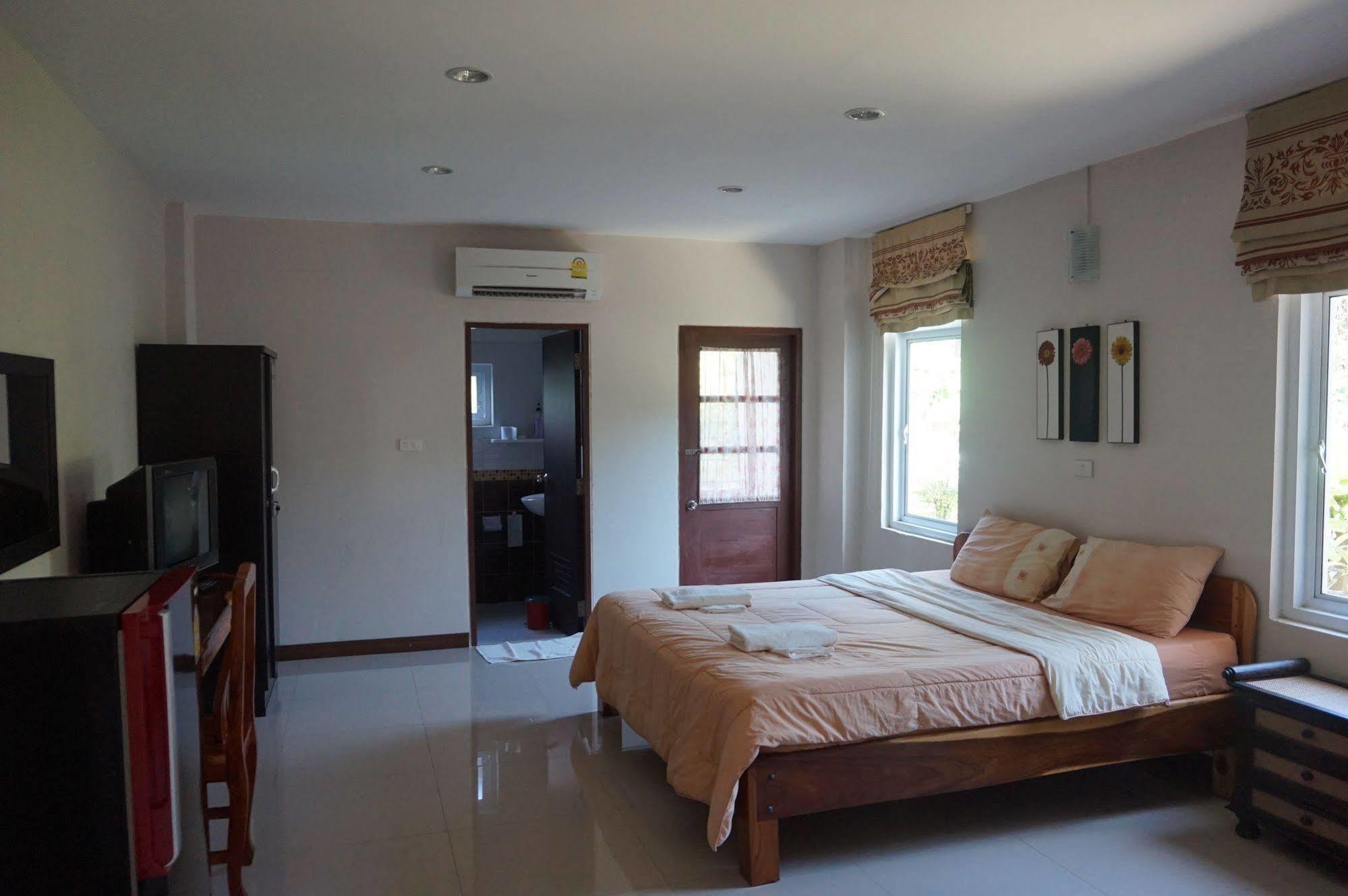 Klang Muang River Home Phetchabun Ngoại thất bức ảnh